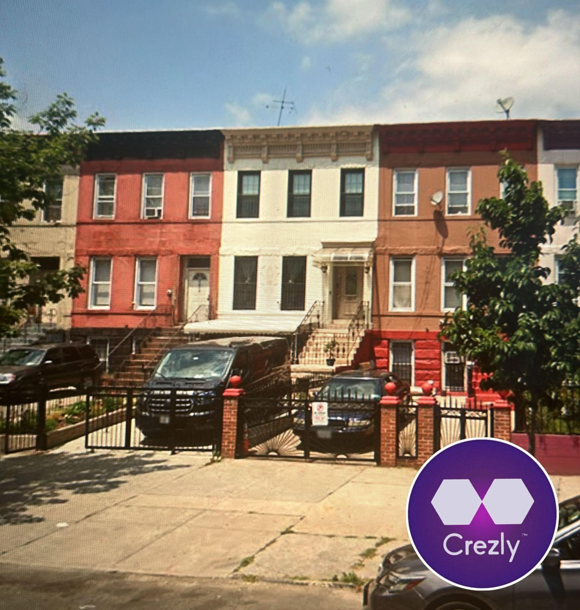 Off-market commercial real estate listing on Crezly