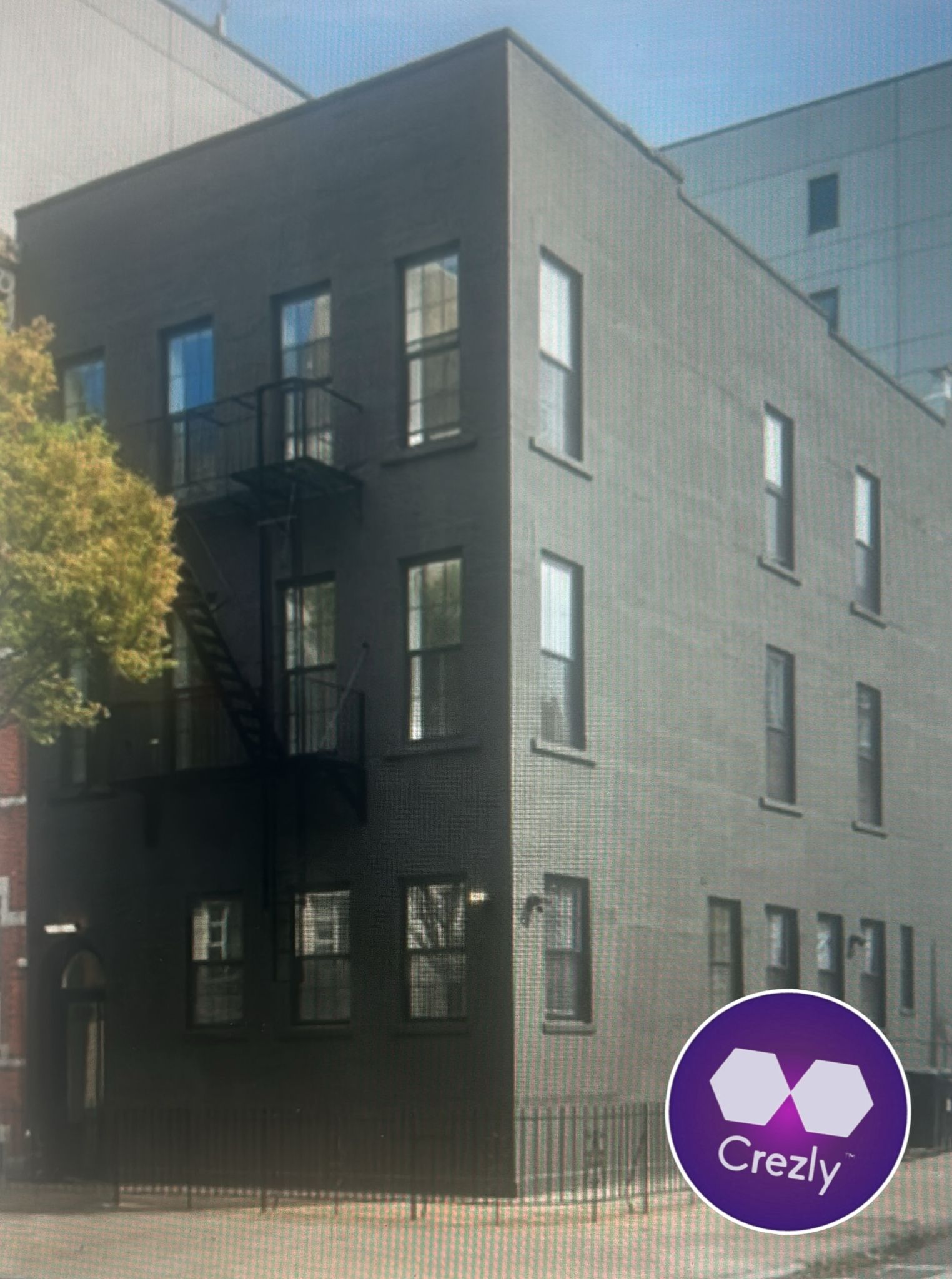 Off-market commercial real estate listing on Crezly