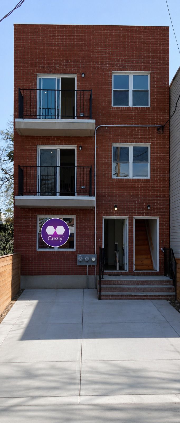 Off-market commercial real estate listing on Crezly