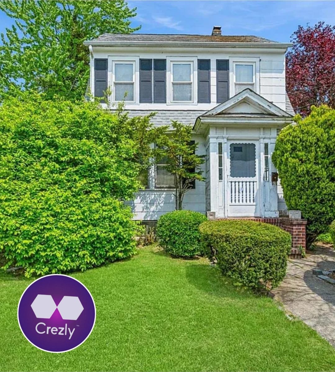 Off-market commercial real estate listing on Crezly