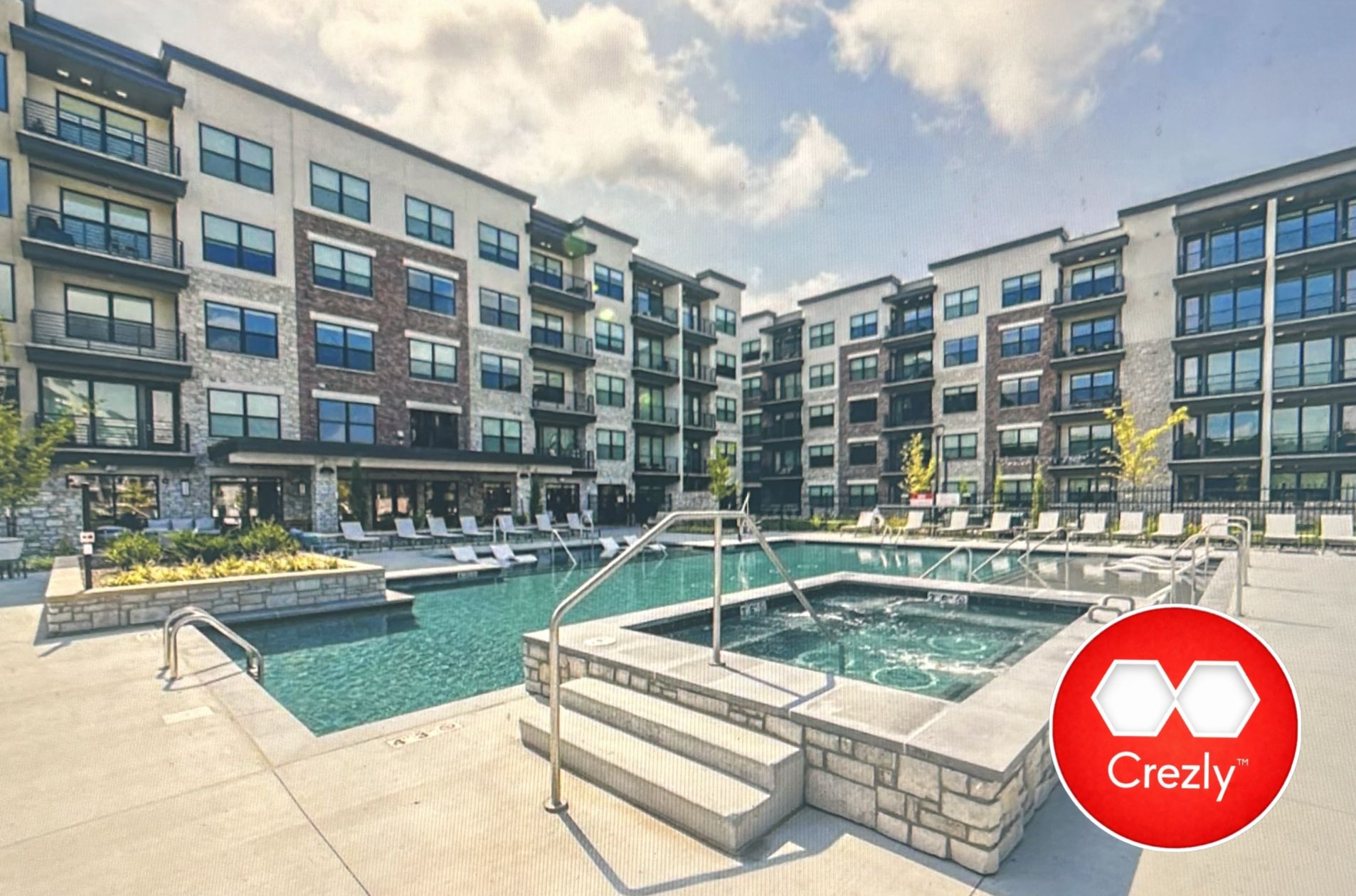 Off-market commercial real estate listing on Crezly