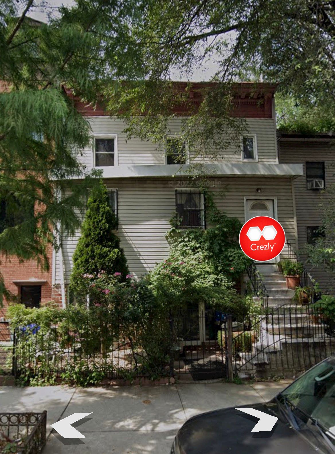 Off-market commercial real estate listing on Crezly