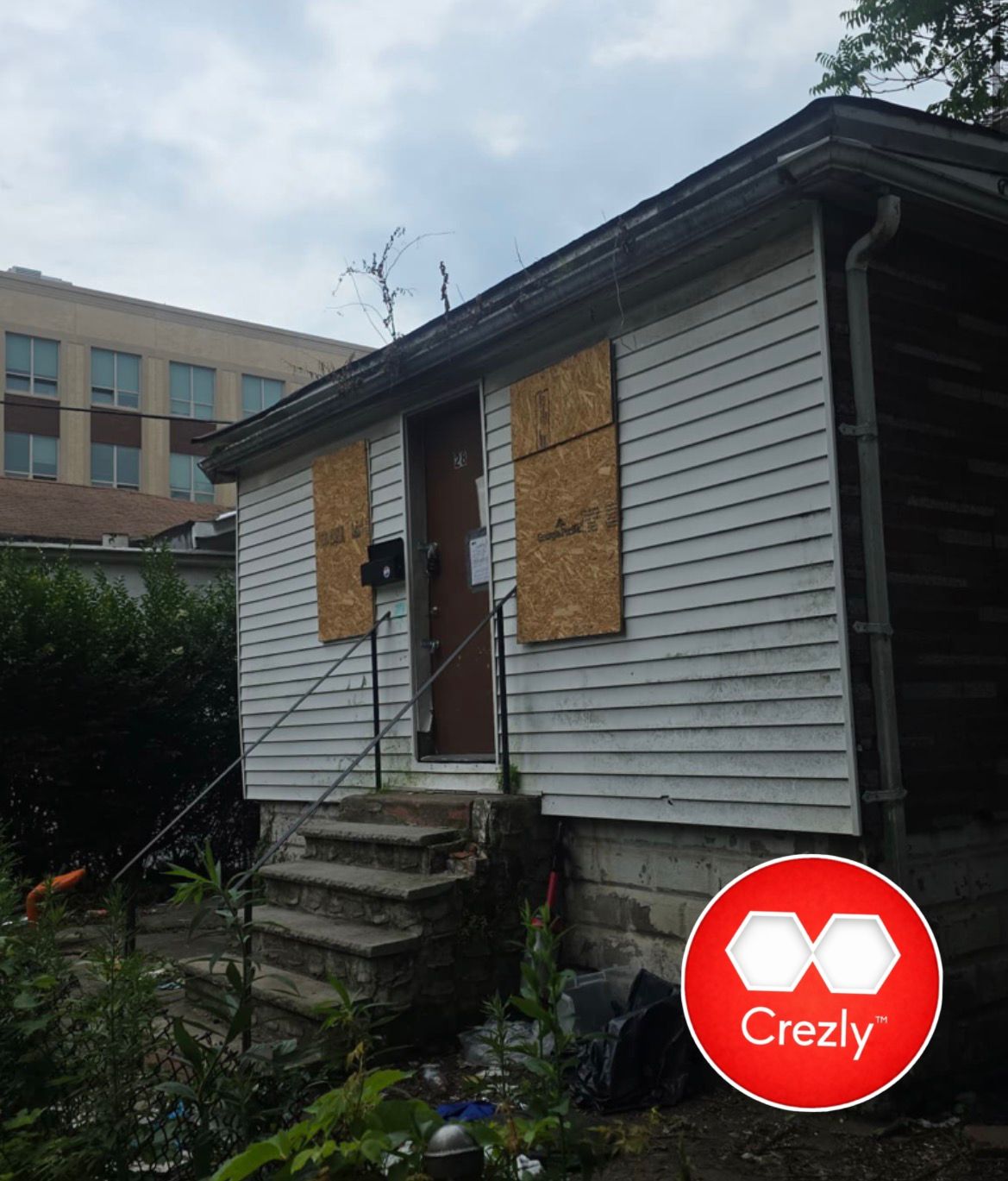 Off-market commercial real estate listing on Crezly