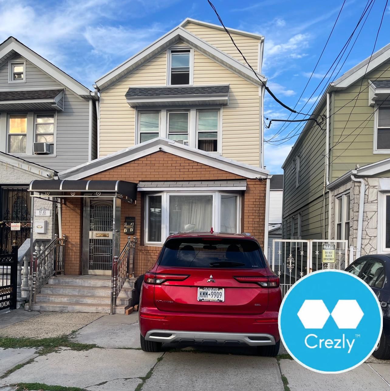 Off-market commercial real estate listing on Crezly