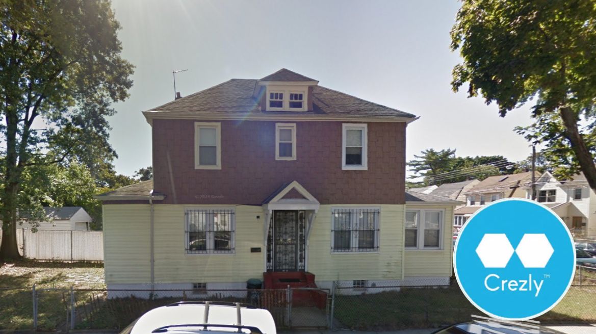 Off-market commercial real estate listing on Crezly