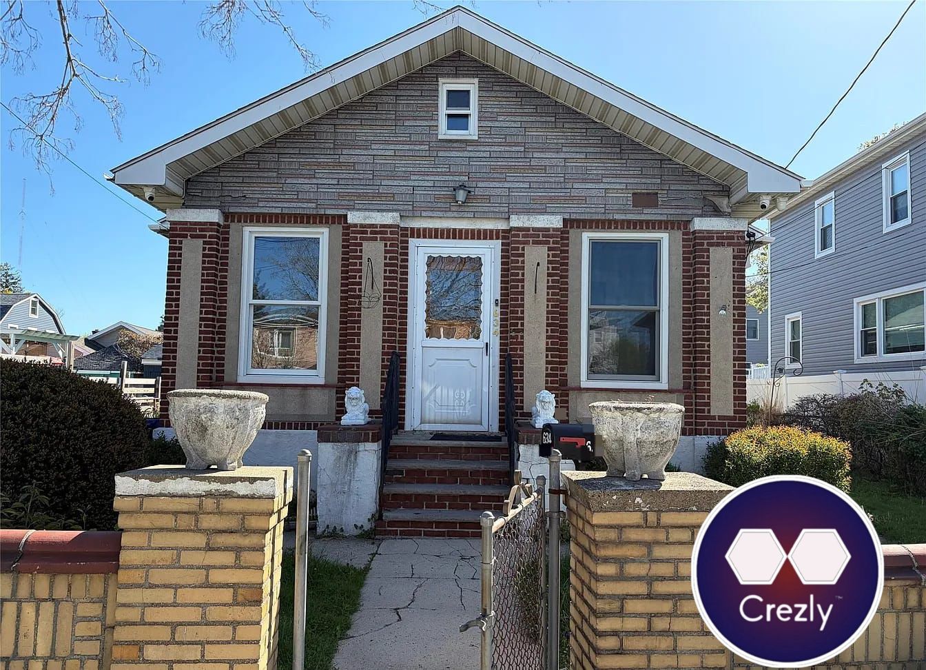 Off-market commercial real estate listing on Crezly