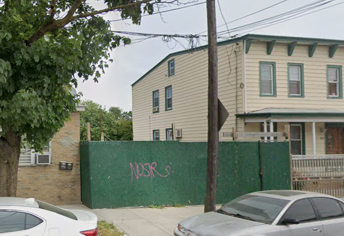 95-21 87th St Ozone Park Lot