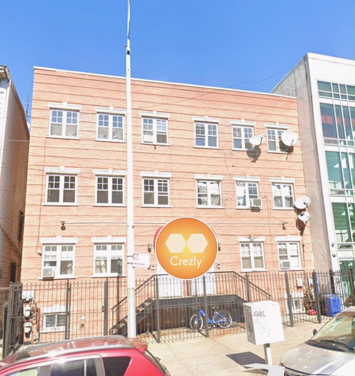 Off-market commercial real estate listing on Crezly