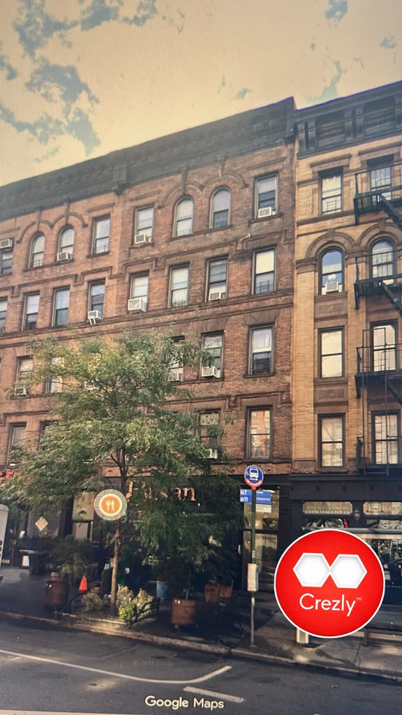 Off-market commercial real estate listing on Crezly