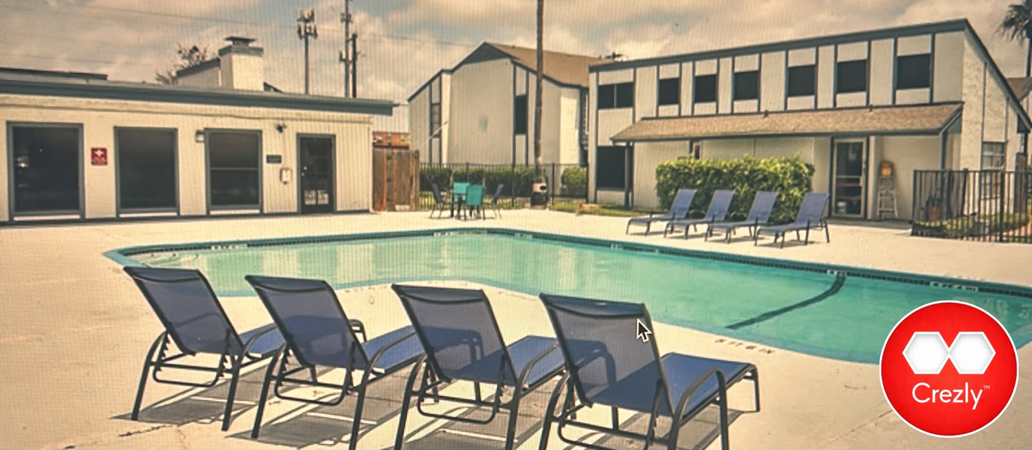 Off-market commercial real estate listing on Crezly