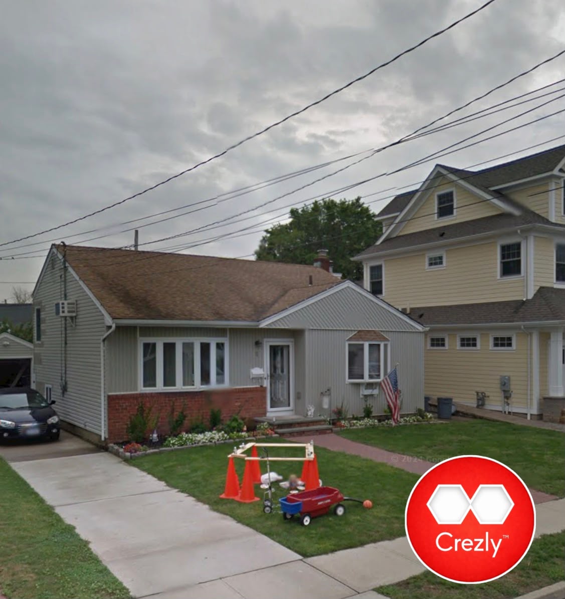 Bay park / East Rockaway 3br2bath 1000sqFt built on 50x100 lot good condition & full basement 10k tax fully vacant a