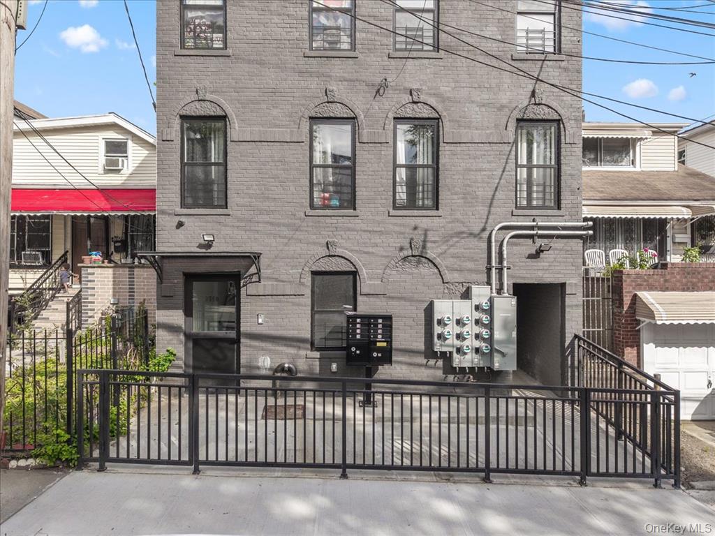8-Unit Multifamily in Bronx, New York