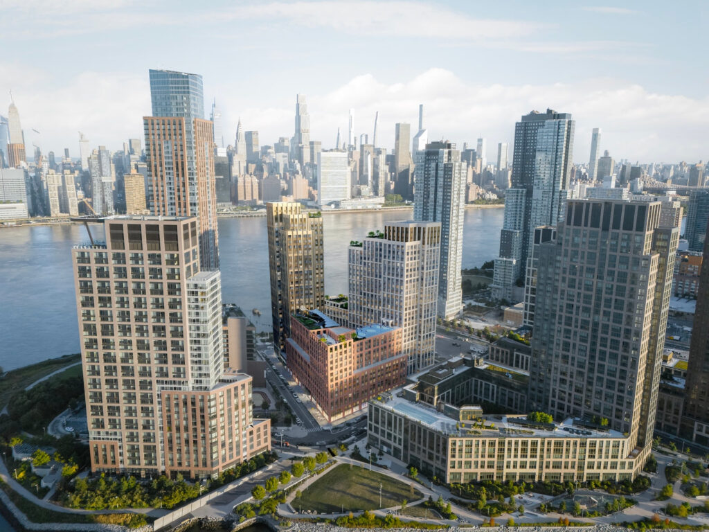 ‘The Orion’ 980-Unit Three-Building Proposal Revealed for in Hunters Point South, Queens