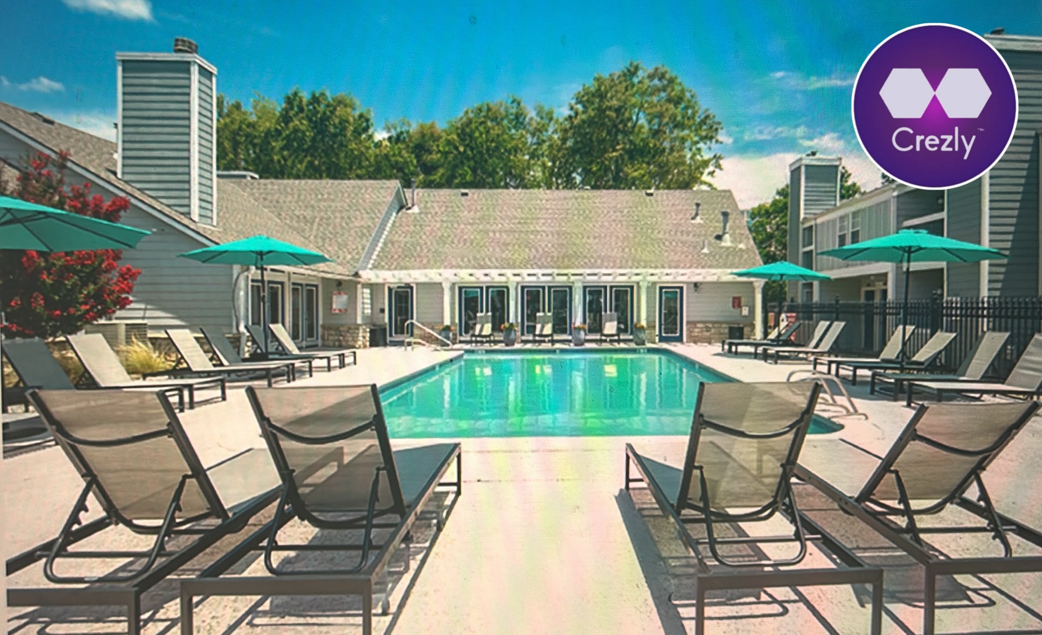 Off-market commercial real estate listing on Crezly