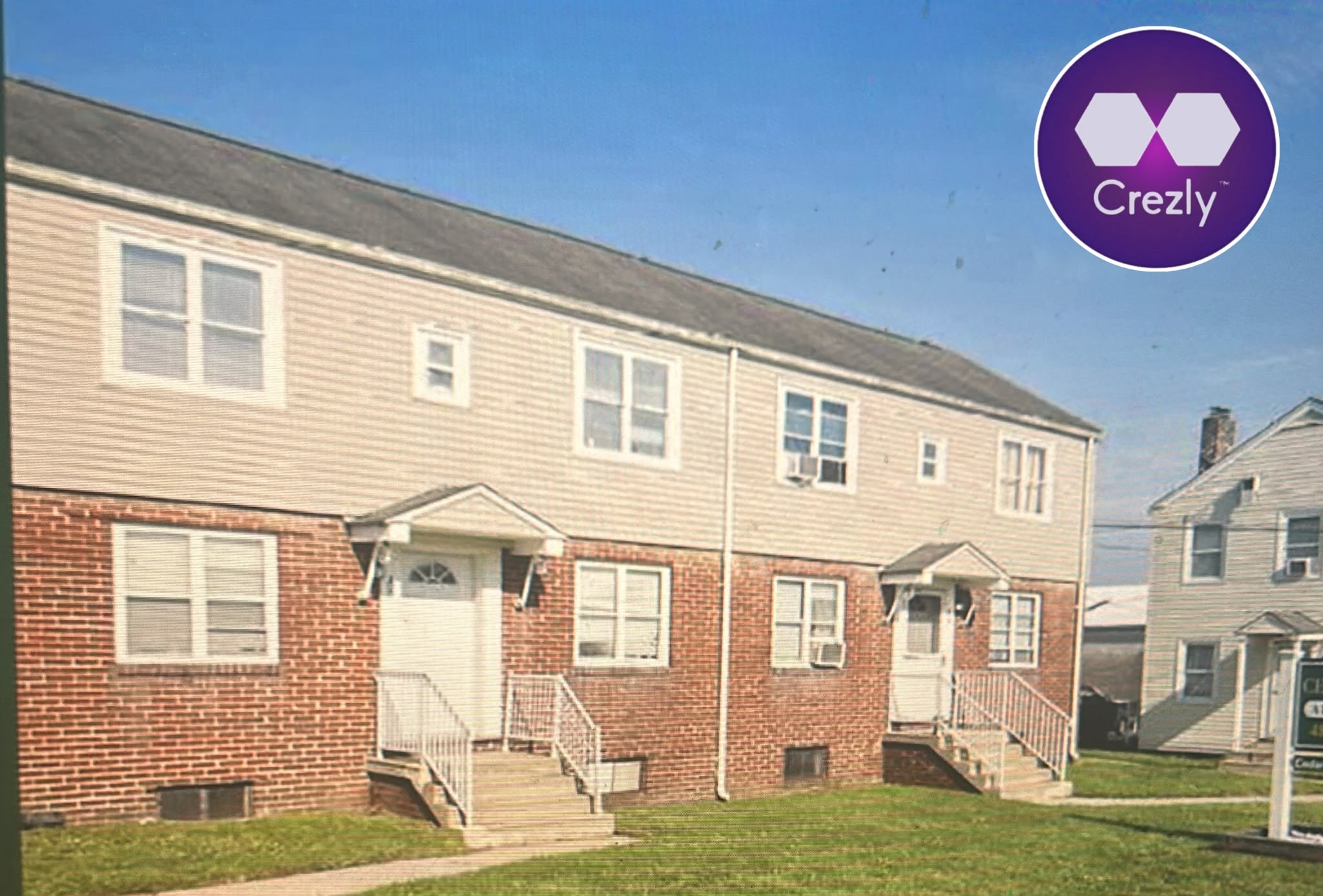 Off-market commercial real estate listing on Crezly
