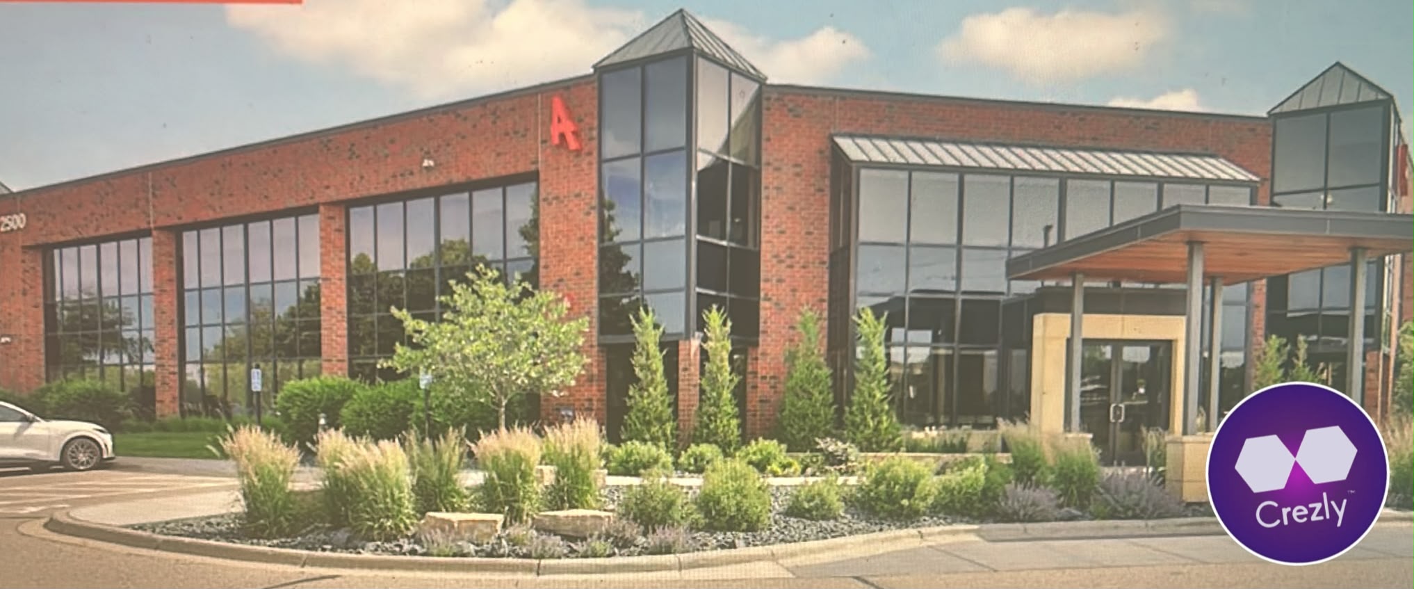 Off-market commercial real estate listing on Crezly