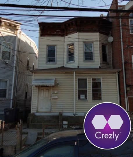 Off-market commercial real estate listing on Crezly