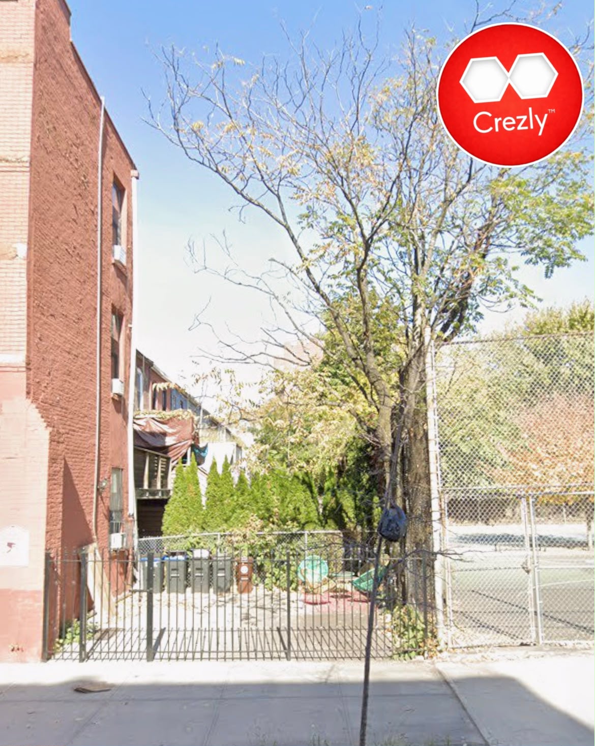 Off-market commercial real estate listing on Crezly
