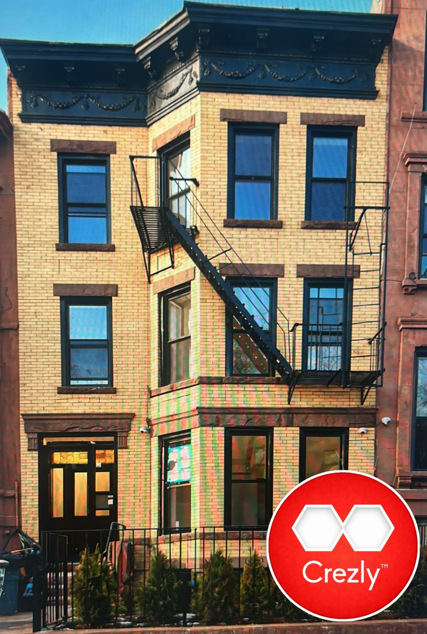 Off-market commercial real estate listing on Crezly