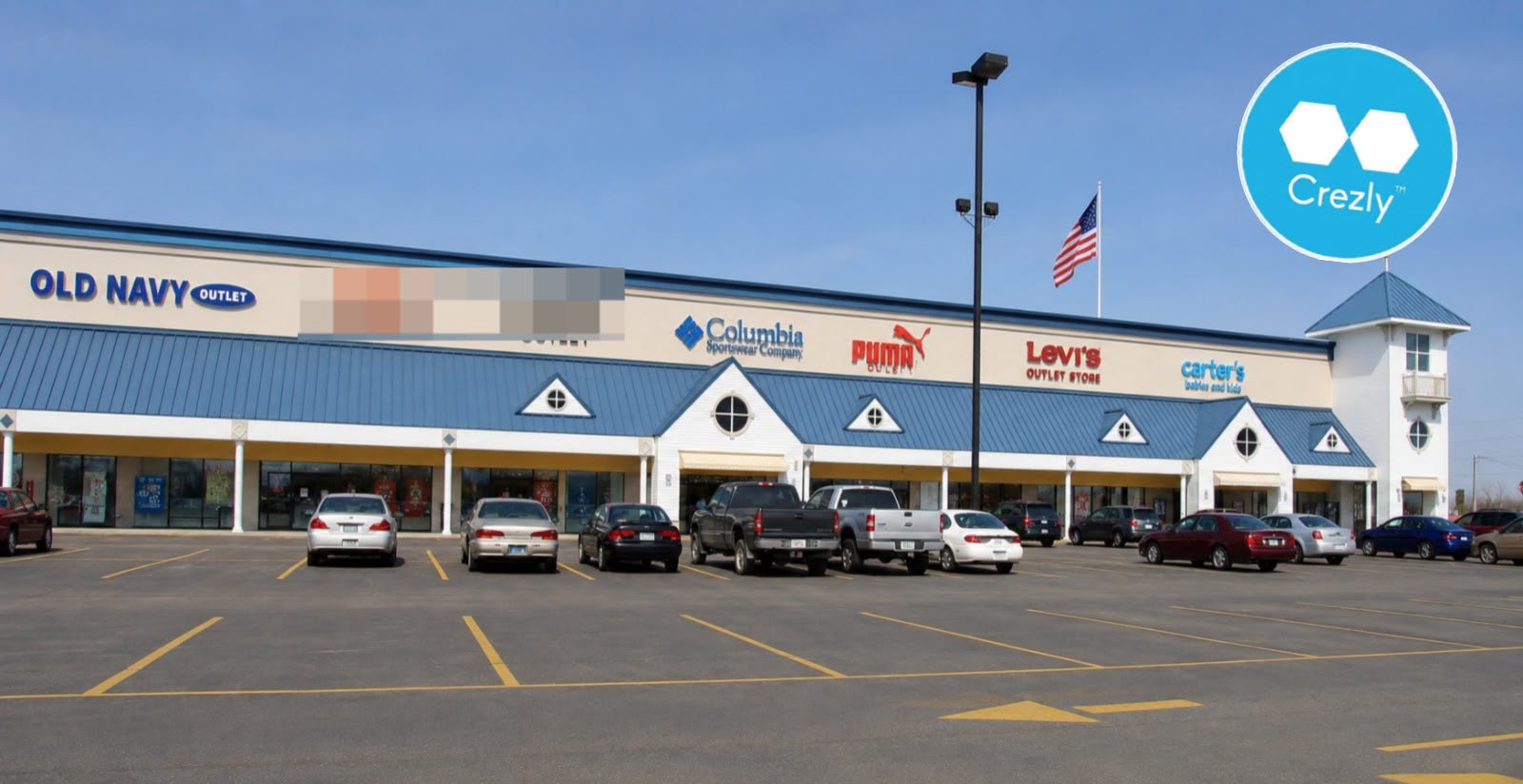 West Branch, MI NNN shopping center/clothing factory outlet 100,000 SF anchored by Old Navy. Stabilized. NOI $280K (cap 