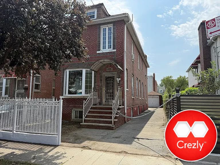 Off-market commercial real estate listing on Crezly