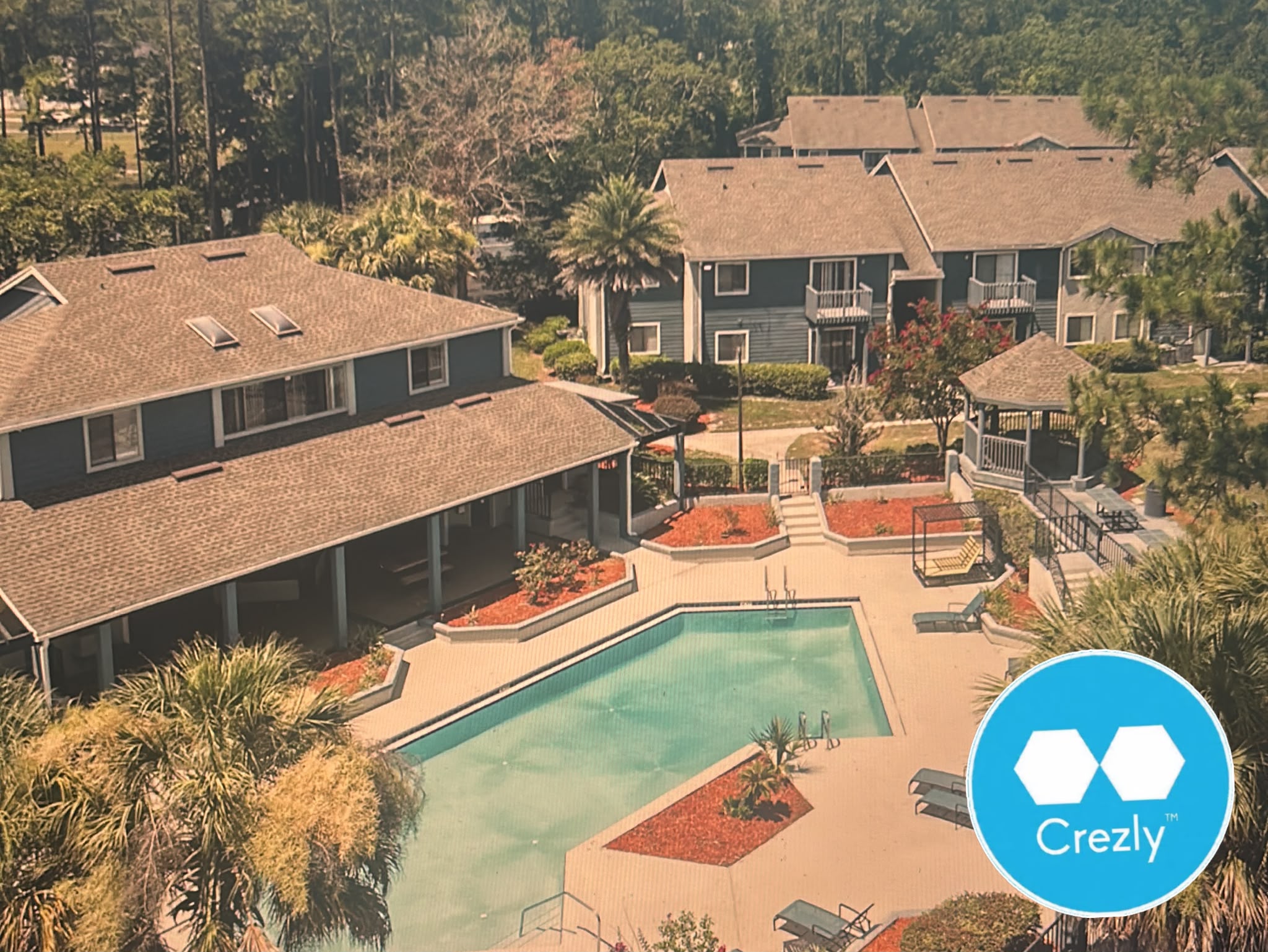 Off-market commercial real estate listing on Crezly