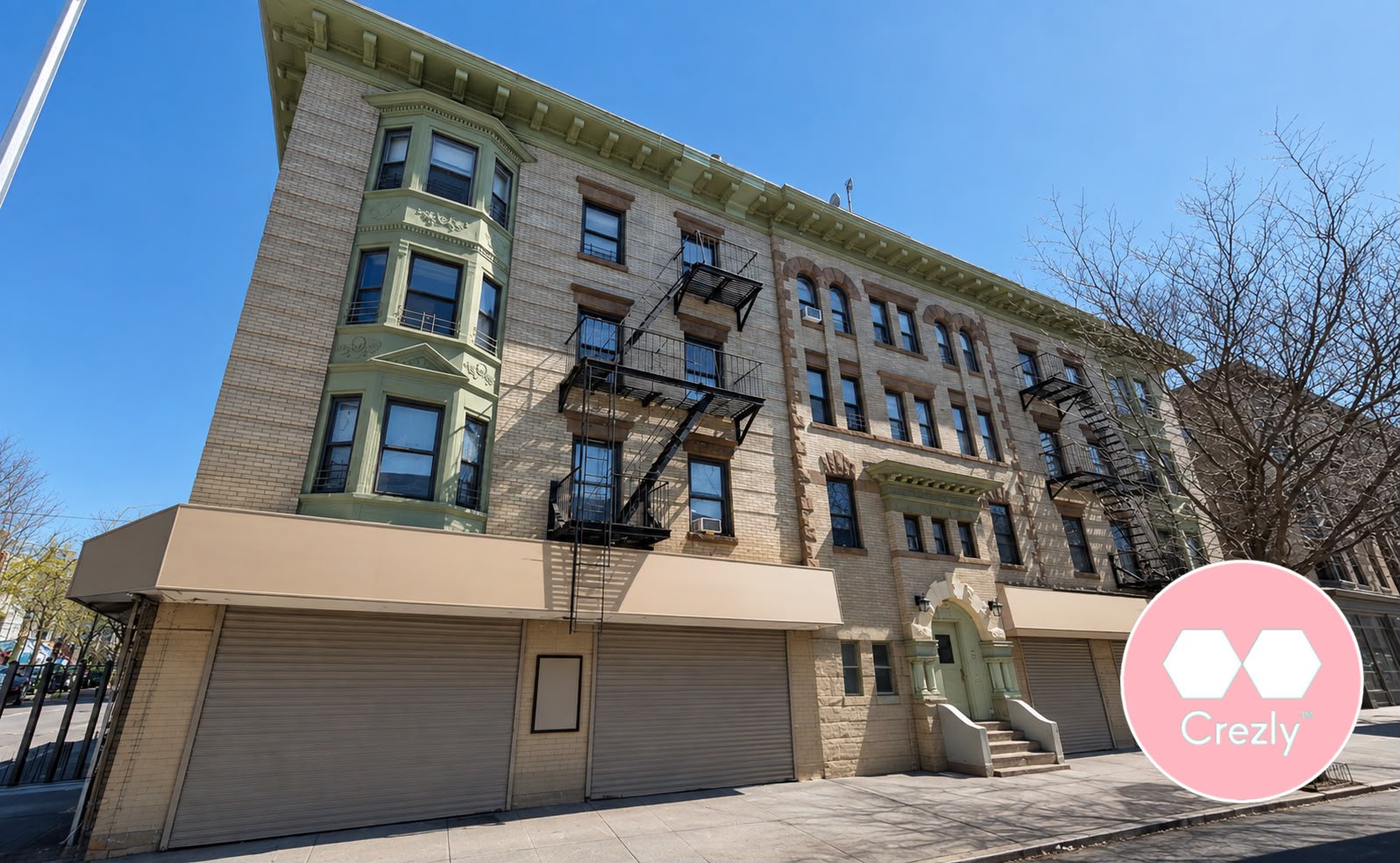 Off-market commercial real estate listing on Crezly