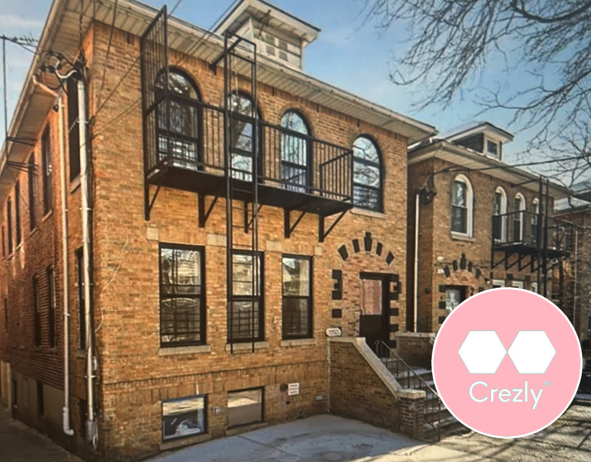 Off-market commercial real estate listing on Crezly