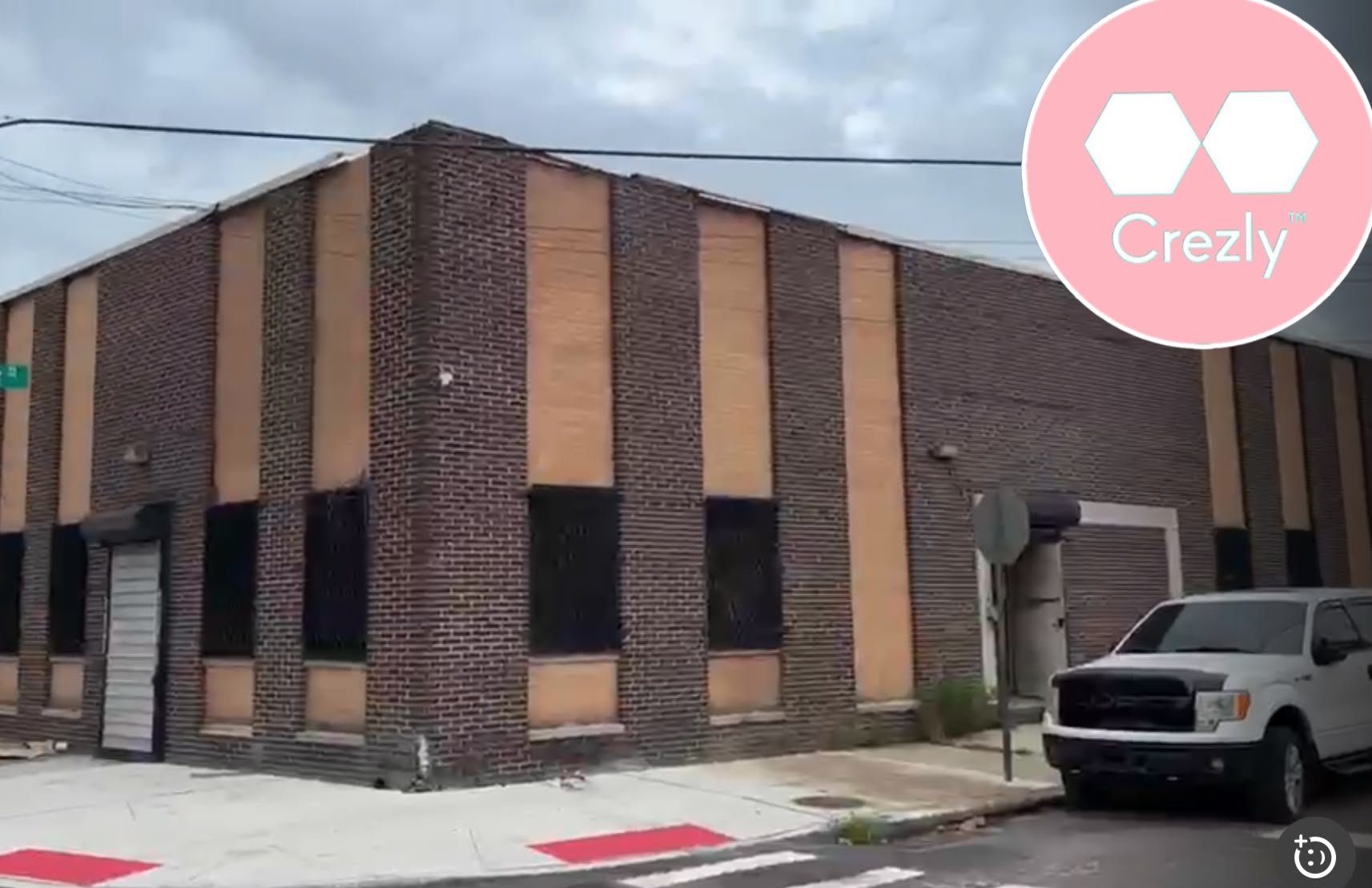 Off-market commercial real estate listing on Crezly