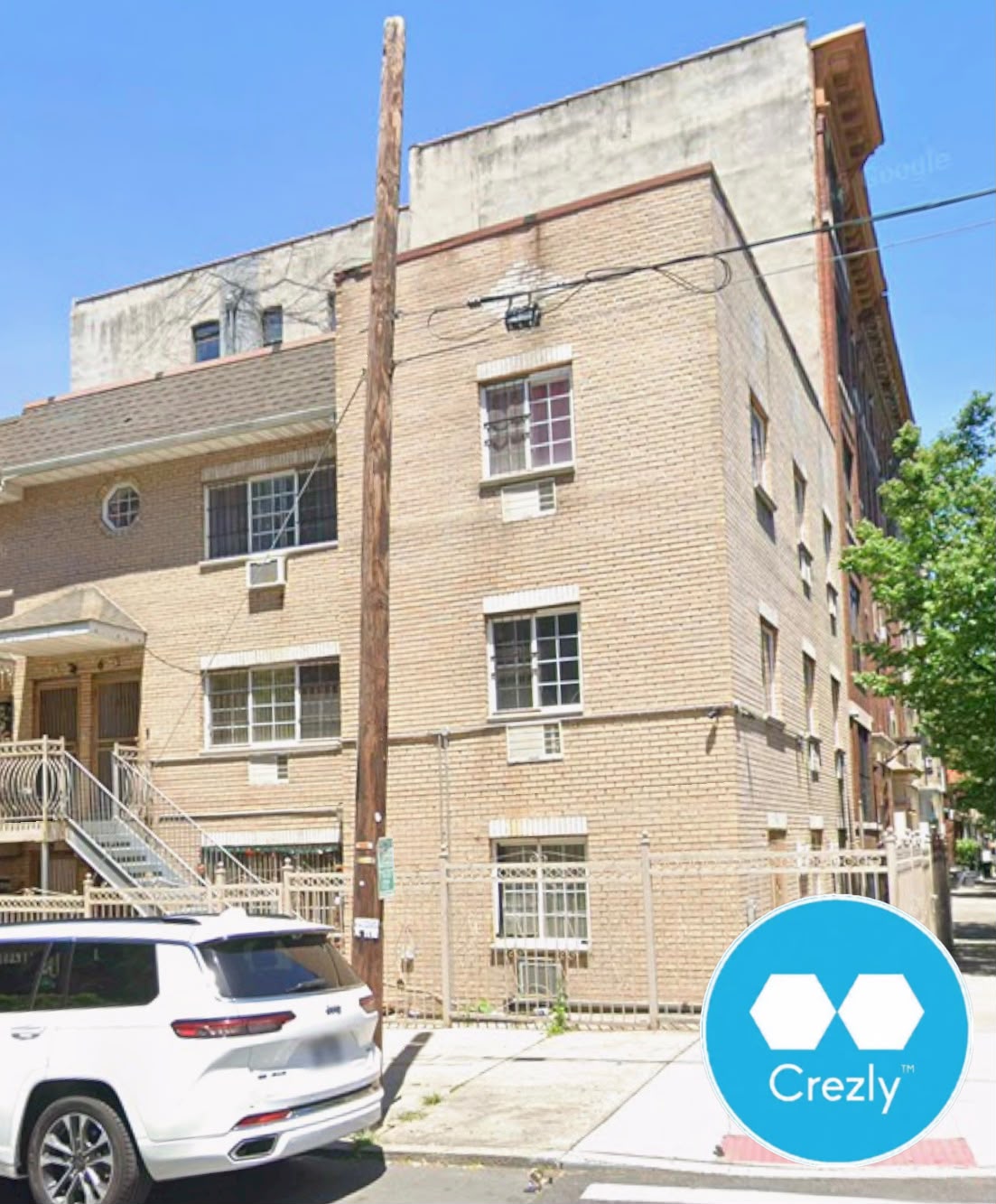 Off-market commercial real estate listing on Crezly